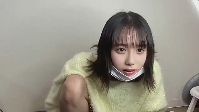 Snapshot of Mahocha1 chatting on November 23, 12:05 pm Mahocha1 online show from November 23, 12:05 pm