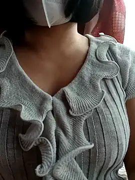 Snapshot of Mina-02 chatting on October 21, 8:48 am Mina-02 online show from October 21, 8:48 am