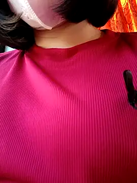 Snapshot of Mina-02 chatting on November 30, 12:14 am Mina-02 online show from November 30, 12:14 am