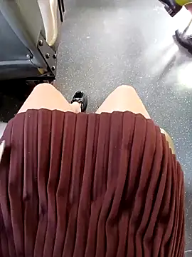 Snapshot of Mina-02 chatting on December 17, 6:41 am Mina-02 online show from December 17, 6:41 am