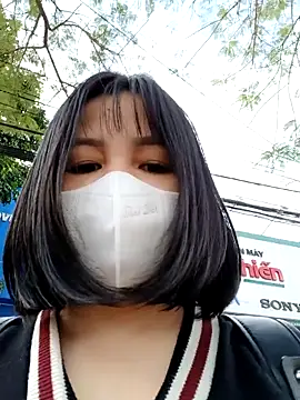 Snapshot of Mina-02 chatting on December 18, 7:47 am Mina-02 online show from December 18, 7:47 am