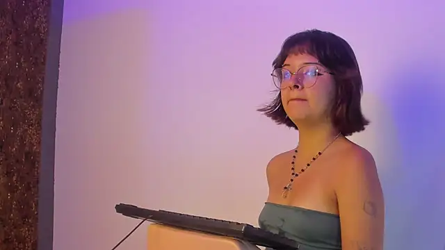 Ivy  storm online show from November 3, 4:41 pm