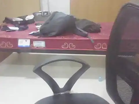 Snapshot of nick2445 chatting on March 27, 1:55 pm nick2445 online show from March 27, 1:55 pm