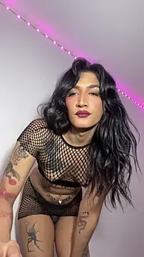 Snapshot of NikitaDragunXXX chatting on March 25, 4:07 am NikitaDragunXXX online show from March 25, 4:07 am
