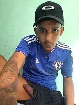 Snapshot of pretonovinho57 chatting on October 26, 6:58 pm pretonovinho57 online show from October 26, 6:58 pm