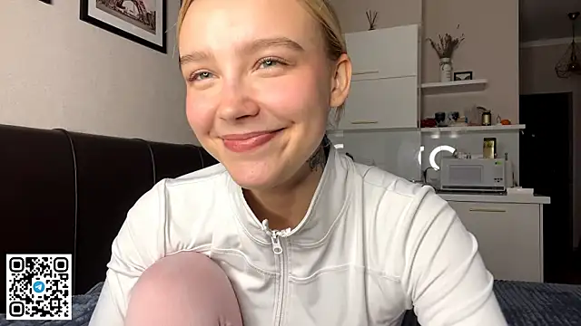 MelodyImam online show from October 21, 1:23 pm