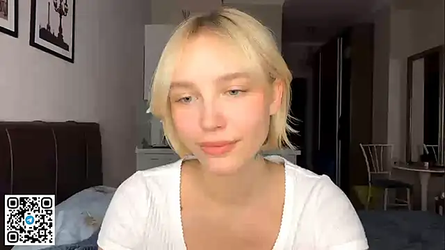 MelodyImam online show from October 24, 4:47 pm