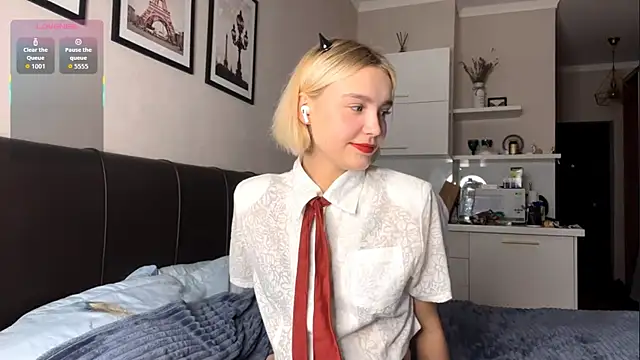 MelodyImam online show from October 31, 4:19 pm