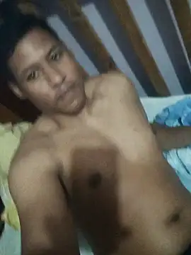 Snapshot of SexBlackezx chatting on October 20, 3:40 am SexBlackezx online show from October 20, 3:40 am