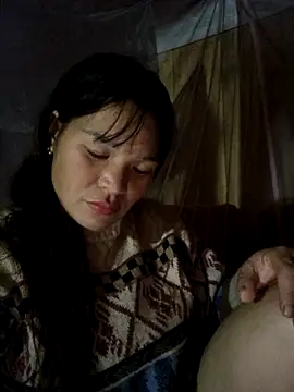 Snapshot of chipu06 chatting on November 17, 2:45 pm chipu06 online show from November 17, 2:45 pm