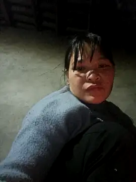 Snapshot of chipu06 chatting on December 15, 11:25 am chipu06 online show from December 15, 11:25 am