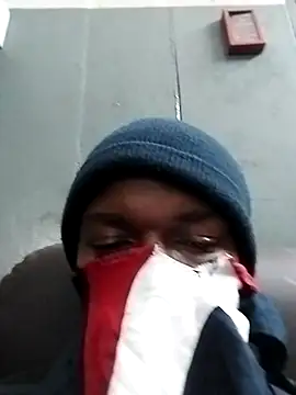 loVbRo1 online show from October 26, 9:42 pm