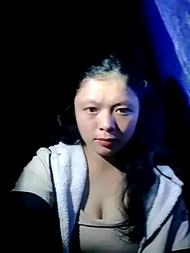 lisa-bae00 online show from November 4, 10:36 am