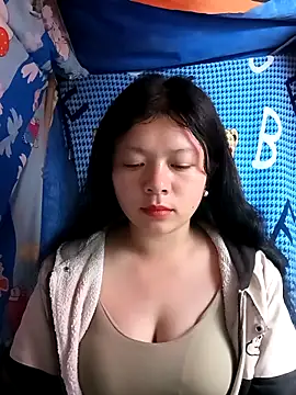 lisa-bae00 online show from March 4, 12:16 am