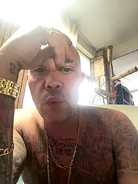 Snapshot of gitanoMad chatting on October 26, 1:17 pm gitanoMad online show from October 26, 1:17 pm