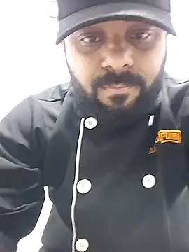 Snapshot of Sfdocom chatting on October 28, 10:45 pm Sfdocom online show from October 28, 10:45 pm