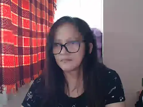 Snapshot of Kinkybela2025 chatting on March 25, 10:38 pm Kinkybela2025 online show from March 25, 10:38 pm