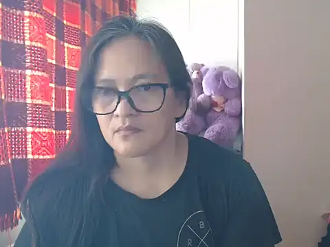 Snapshot of Kinkybela2025 chatting on March 27, 12:05 am Kinkybela2025 online show from March 27, 12:05 am