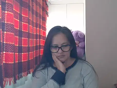 Snapshot of Kinkybela2025 chatting on March 31, 11:05 pm Kinkybela2025 online show from March 31, 11:05 pm