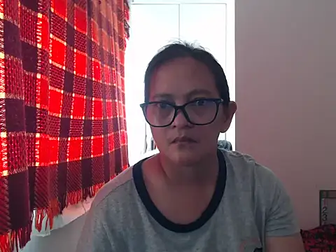 Snapshot of Kinkybela2025 chatting on May 14, 11:22 pm Kinkybela2025 online show from May 14, 11:22 pm