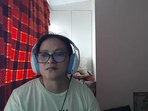 Snapshot of Kinkybela2025 chatting on June 23, 1:14 am Kinkybela2025 online show from June 23, 1:14 am