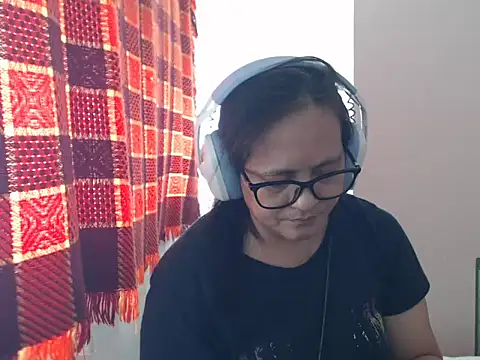 Snapshot of Kinkybela2025 chatting on July 7, 12:13 am Kinkybela2025 online show from July 7, 12:13 am