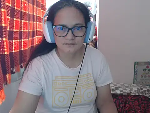 Snapshot of Kinkybela2025 chatting on July 26, 12:30 am Kinkybela2025 online show from July 26, 12:30 am