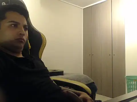 Snapshot of Allmigthy chatting on October 22, 7:41 am Allmigthy online show from October 22, 7:41 am