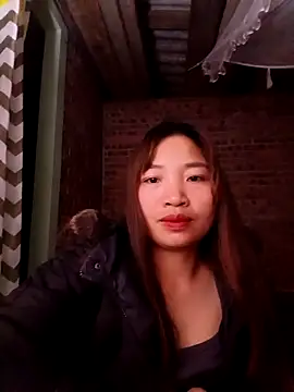 sowbibi online show from December 19, 11:23 pm