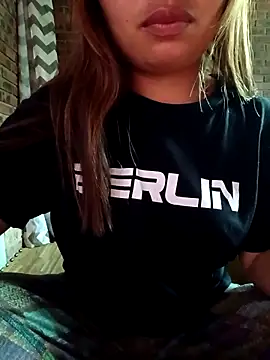 sowbibi online show from March 23, 6:39 am