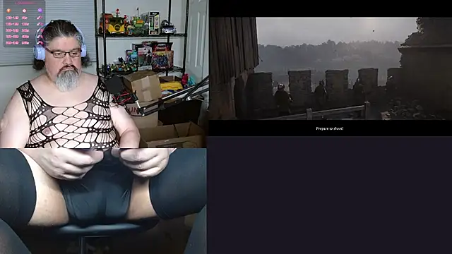 geekycastillo online show from March 26, 4:18 am