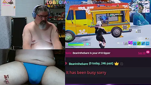Snapshot of geekycastillo chatting on April 13, 3:12 am geekycastillo online show from April 13, 3:12 am