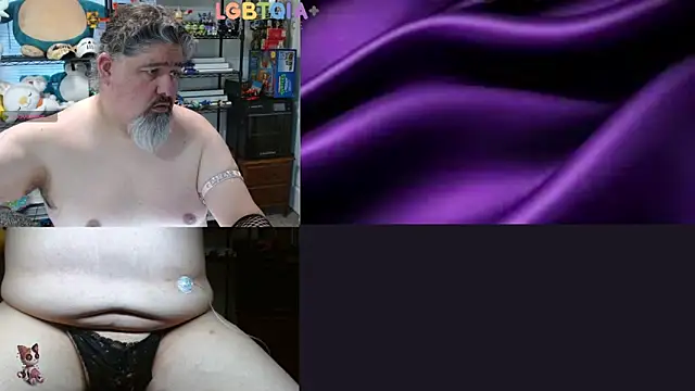 Snapshot of geekycastillo chatting on May 16, 3:14 am geekycastillo online show from May 16, 3:14 am