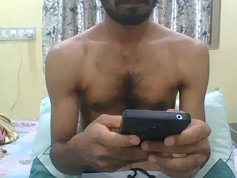 Snapshot of gentelmen_4 chatting on November 25, 10:59 am gentelmen 4 online show from November 25, 10:59 am