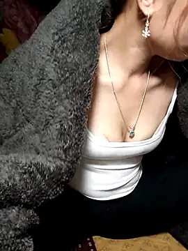 mekaka00 online show from March 5, 4:25 pm