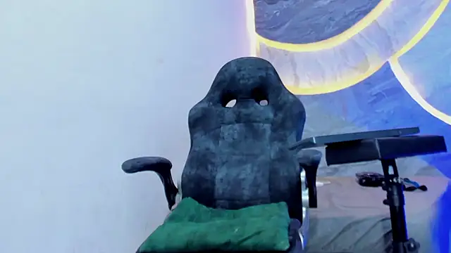 Sex Boy 33  online show from November 4, 4:11 am