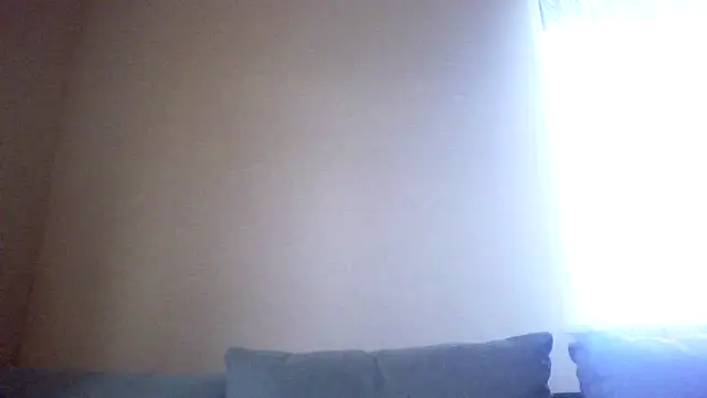 Snapshot of AmyLove353 chatting on July 14, 6:51 am AmyLove353 online show from July 14, 6:51 am