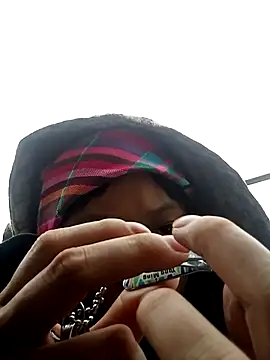 Snapshot of Menu_x chatting on November 9, 7:06 am Menu x online show from November 9, 7:06 am