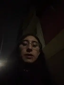 Snapshot of Violeet-Smith chatting on February 16, 3:57 am Violeet-Smith online show from February 16, 3:57 am