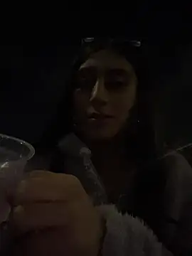 Snapshot of Violeet-Smith chatting on March 5, 2:07 am Violeet-Smith online show from March 5, 2:07 am