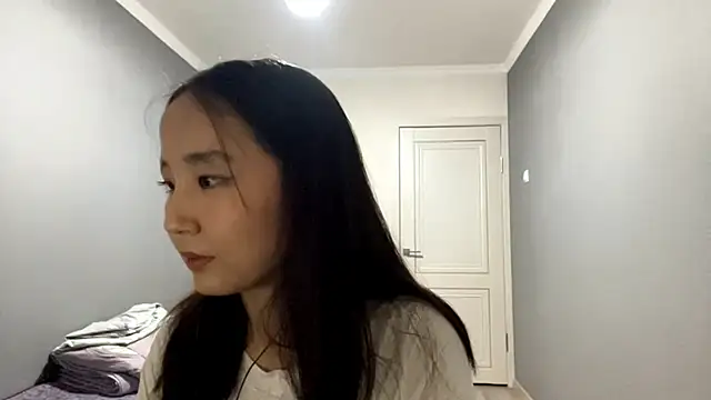 LiaPilksi online show from October 22, 6:51 pm