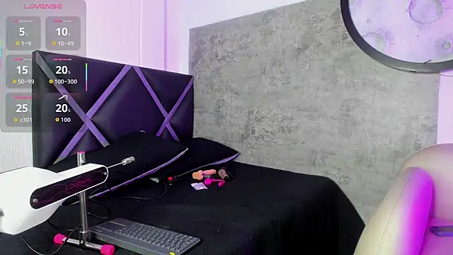 Snapshot of Nicole2507 chatting on November 26, 12:06 pm Nicole2507 online show from November 26, 12:06 pm