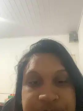 VictoriaSwee online show from October 20, 5:35 pm