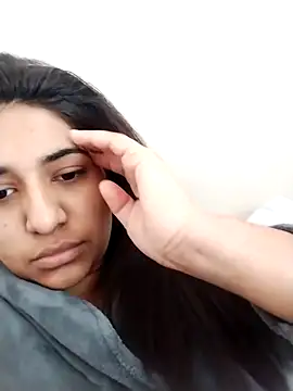 Snapshot of Your_Girl_Zara chatting on October 21, 8:48 am Your Girl Zara online show from October 21, 8:48 am