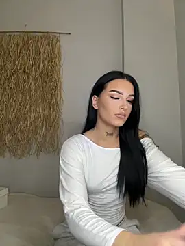 Snapshot of Gabbyys chatting on November 4, 8:30 pm Gabbyys online show from November 4, 8:30 pm