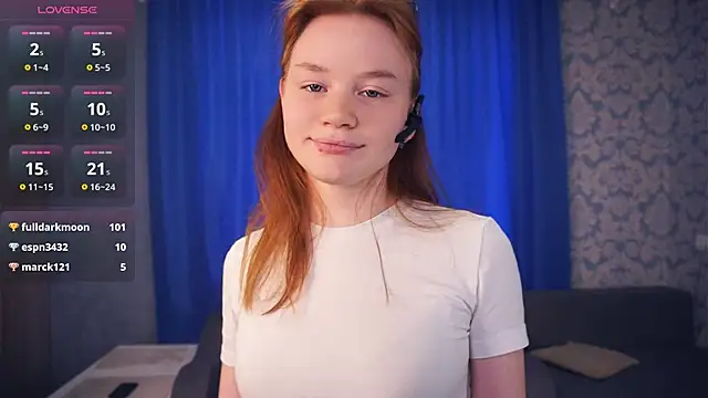 KarlynGow online show from December 15, 7:12 am