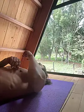 caiiobahia online show from February 12, 1:28 pm