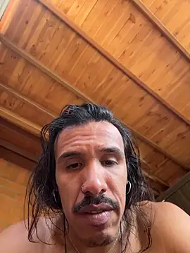 Snapshot of caiiobahia chatting on May 9, 4:34 pm caiiobahia online show from May 9, 4:34 pm