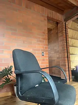 Snapshot of caiiobahia chatting on May 10, 4:23 pm caiiobahia online show from May 10, 4:23 pm