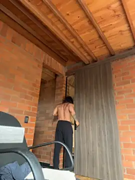 Snapshot of caiiobahia chatting on June 26, 1:26 pm caiiobahia online show from June 26, 1:26 pm